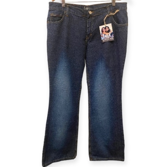 L.E.I. NWT Sz 13 Flare LEI Jeans Mid Rise Dark Wash Y2K Style  New With Tags - Picture 1 of 6